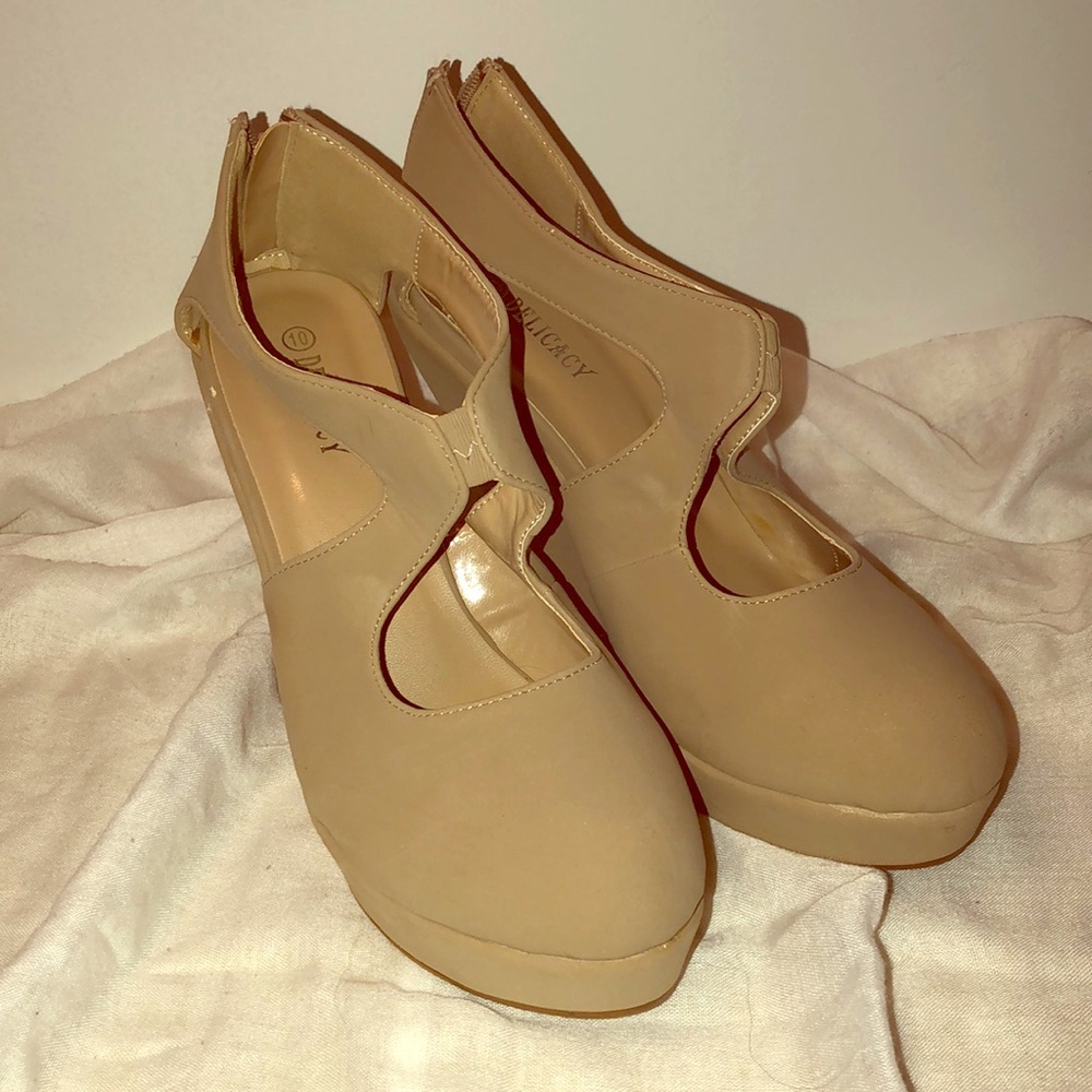 Shoes- size 10
